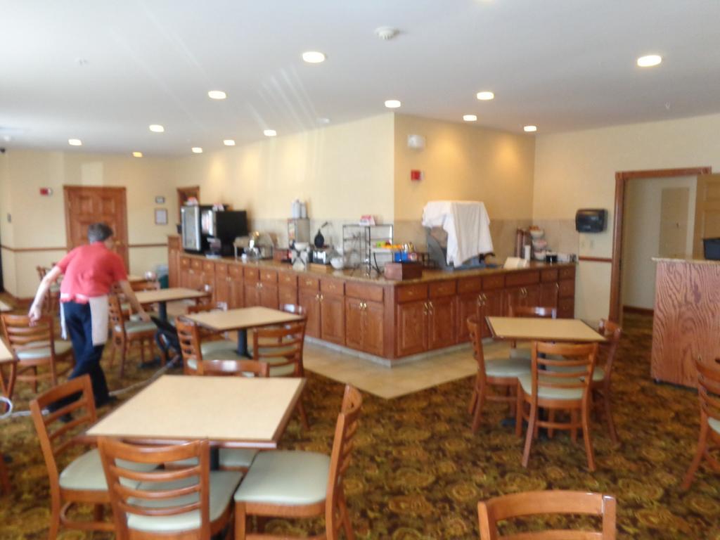 Country Inn & Suites By Radisson, Forest Lake, Mn Zewnętrze zdjęcie