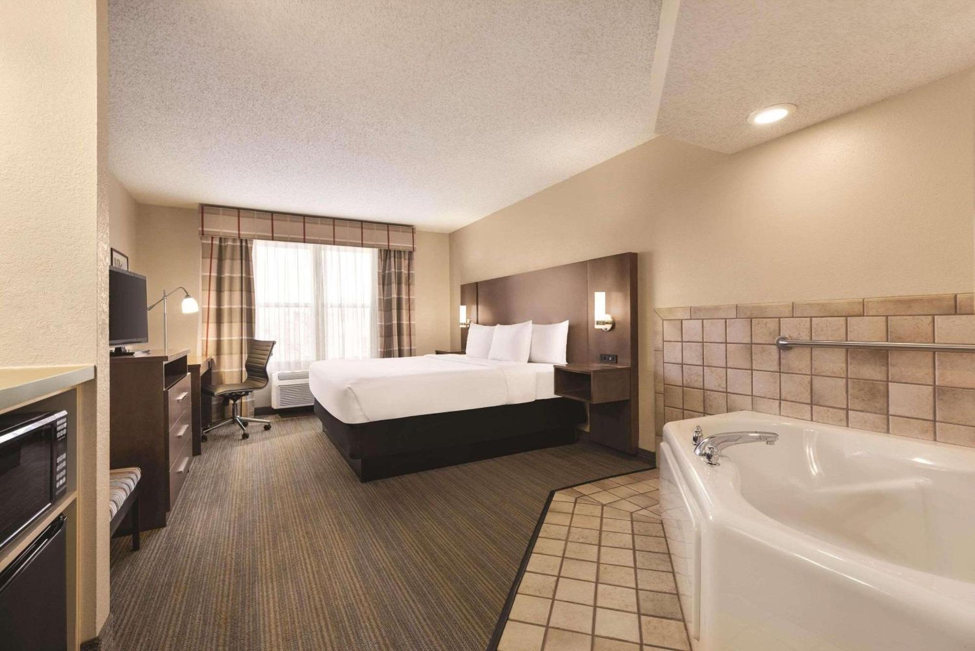 Country Inn & Suites By Radisson, Forest Lake, Mn Zewnętrze zdjęcie